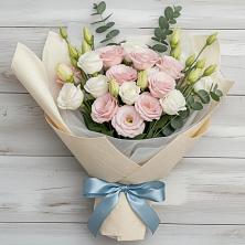 Букет цветов из:  Лизиантусы в Саблинском