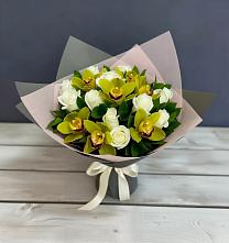 Букет цветов из:  Орхидеи и Розы в Саблинском