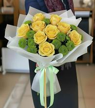 Букет цветов из:  Хризантемы и Розы в Саблинском