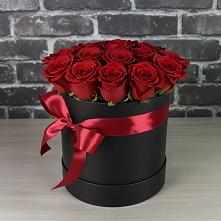 Цветочная композиция из Розы в шляпной коробке в Саблинском