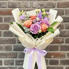 Букет цветов из:  Лизиантусы и Розы #REPLACE_PRED# Саблинском