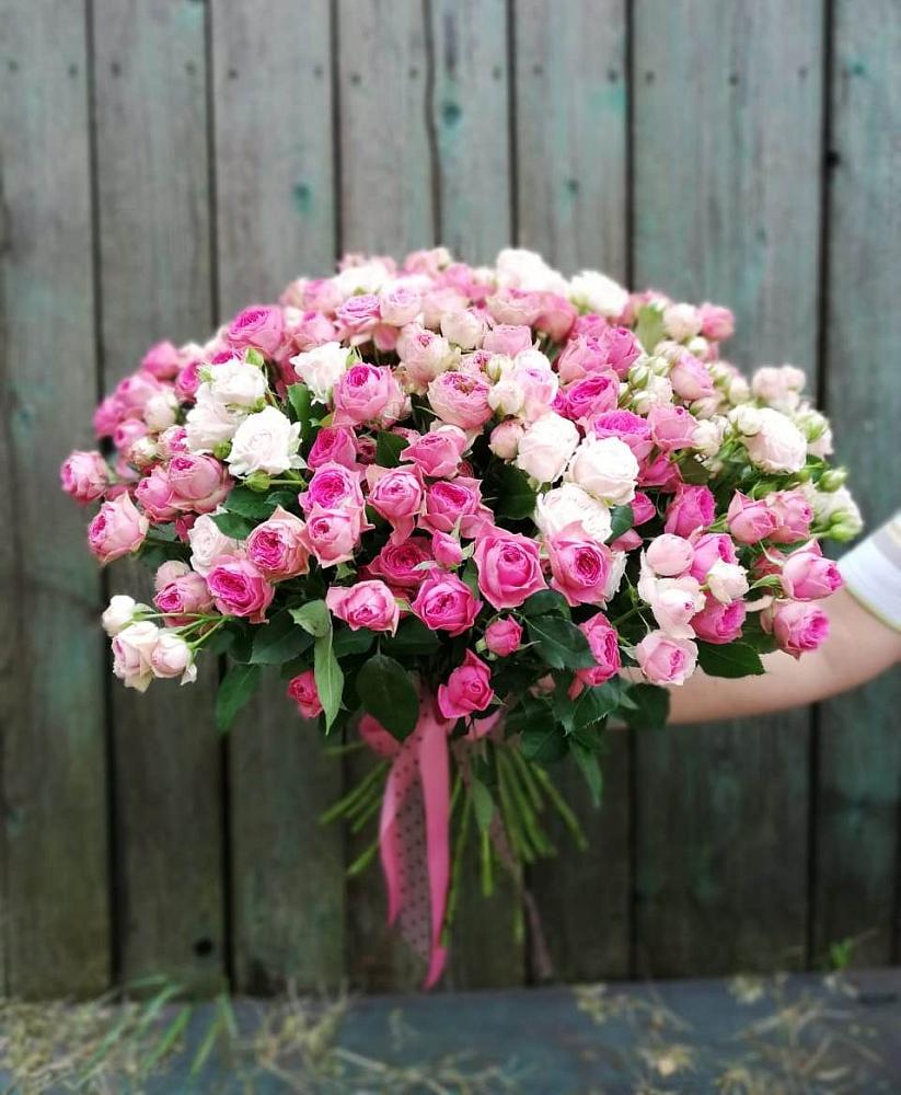 Букет Розовые кустовые розы Натали и Лав Лидия в Саблинском