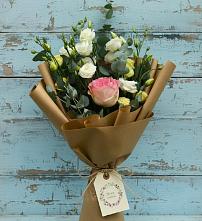 Букет цветов из:  Розы и Лизиантусы #REPLACE_PRED# Саблинском